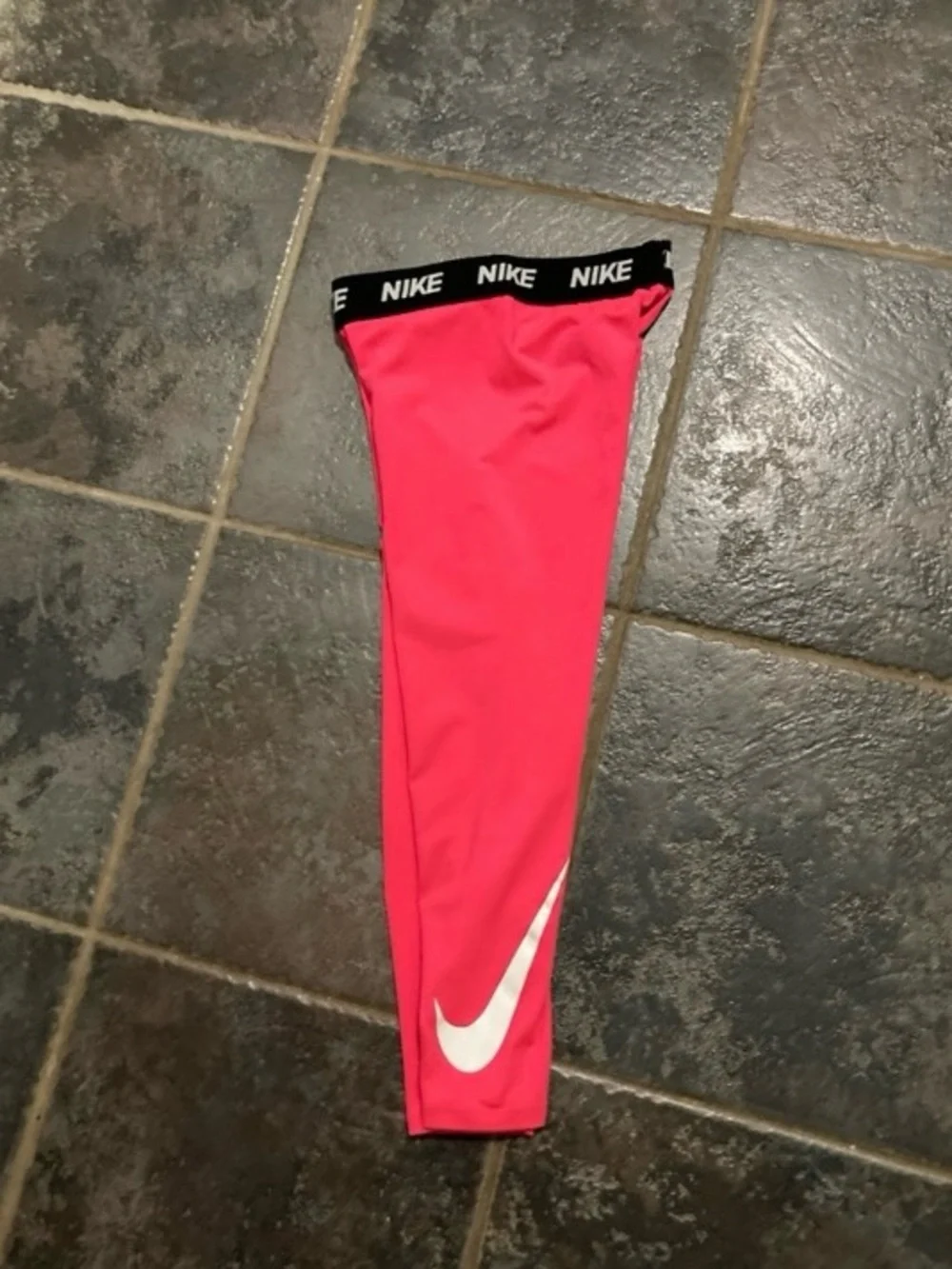 Nike girls hot